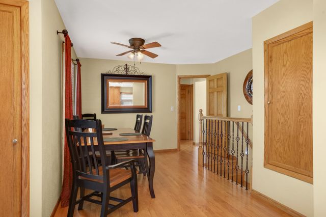 1062 Kenneth Street, Eagan, MN 55121