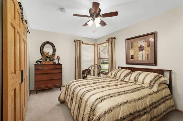 1062 Kenneth Street, Eagan, MN 55121