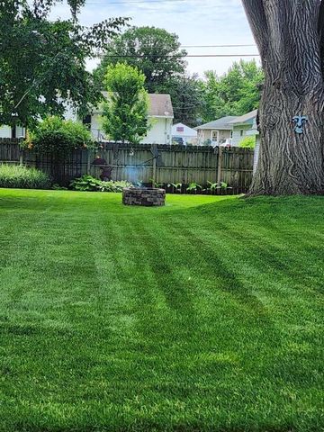 1062 Kenneth Street, Eagan, MN 55121