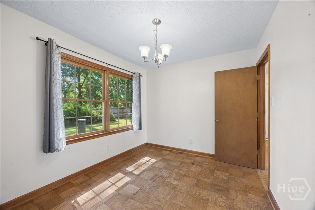 Image 19 of property listing at 104 Ansford Drive, Savannah, GA 31408