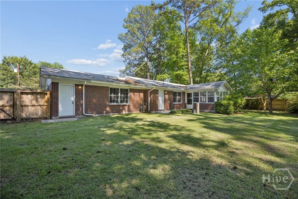 Image 32 of property listing at 104 Ansford Drive, Savannah, GA 31408