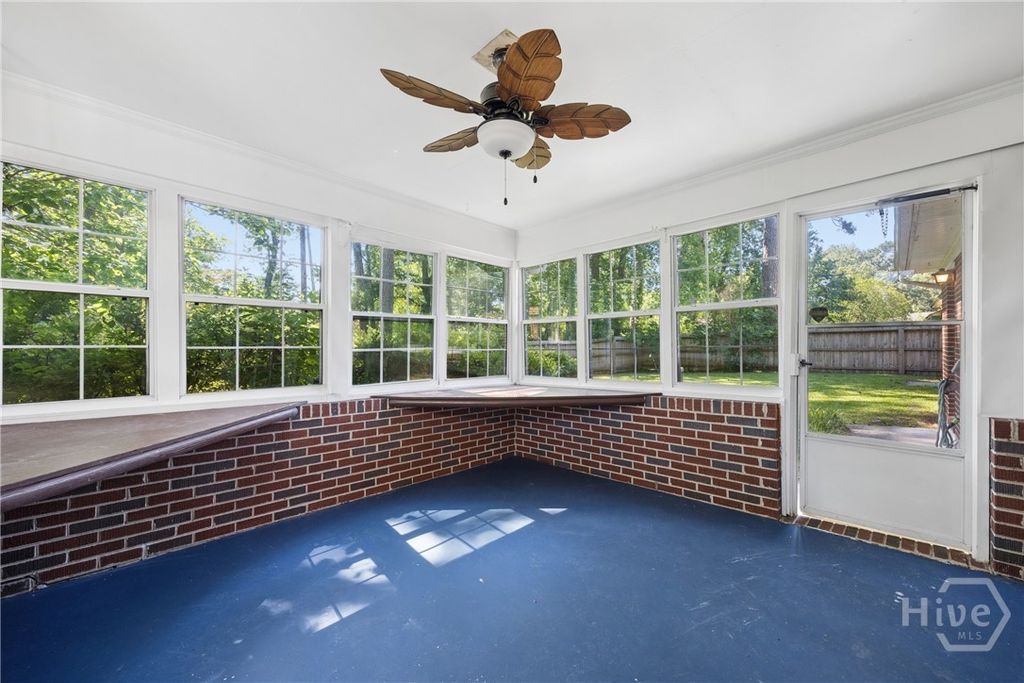 Image 5 of property listing at 104 Ansford Drive, Savannah, GA 31408