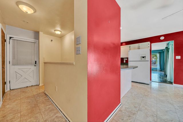 5245 Carriage DR, Roanoke, VA 24018