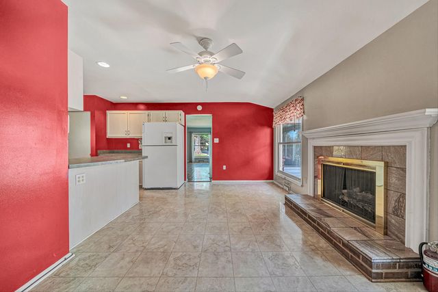 5245 Carriage DR, Roanoke, VA 24018