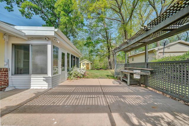 5245 Carriage DR, Roanoke, VA 24018