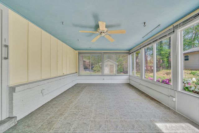5245 Carriage DR, Roanoke, VA 24018