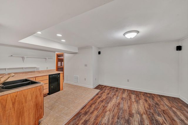 5245 Carriage DR, Roanoke, VA 24018