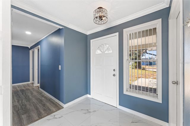 2737 FOXWOOD COURT, Orlando, FL 32818