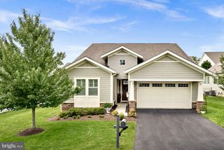122 TURNSTONE LN, Lake Frederick, VA 22630