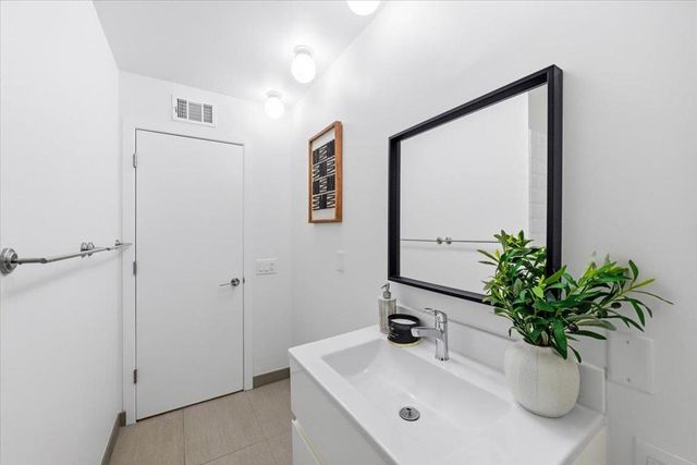 315 Colorado Avenue, Palo Alto, CA 94306