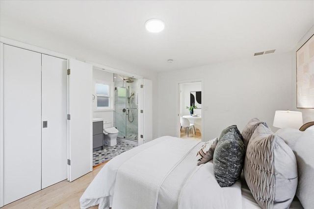 315 Colorado Avenue, Palo Alto, CA 94306