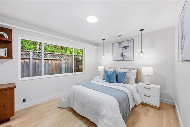 315 Colorado Avenue, Palo Alto, CA 94306