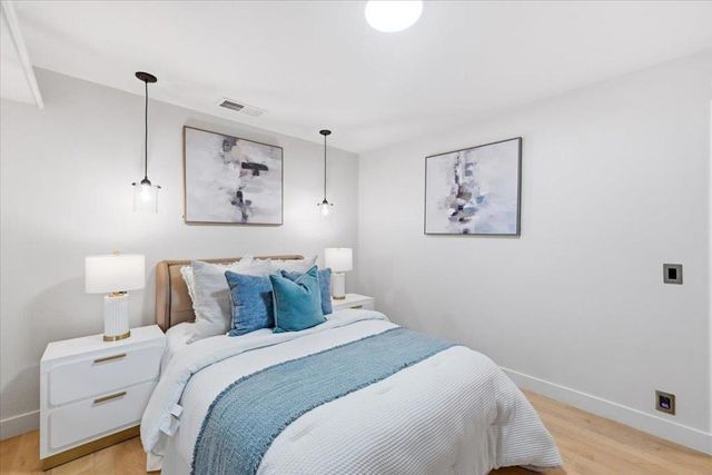 315 Colorado Avenue, Palo Alto, CA 94306