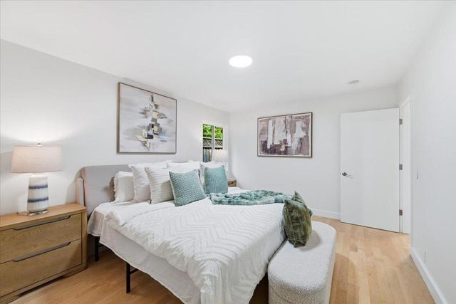 315 Colorado Avenue, Palo Alto, CA 94306