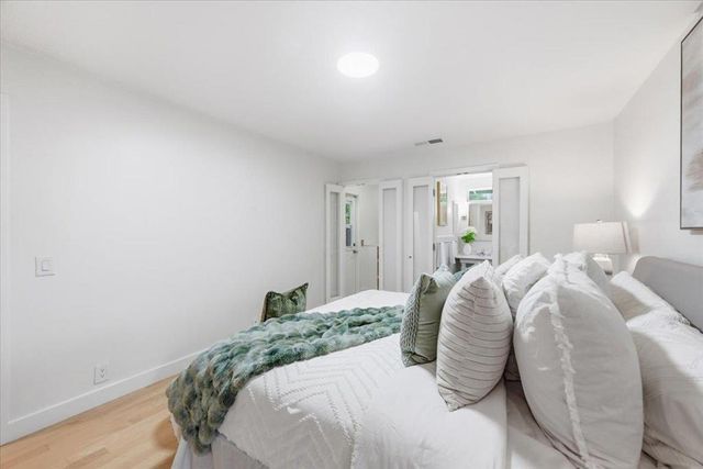 315 Colorado Avenue, Palo Alto, CA 94306