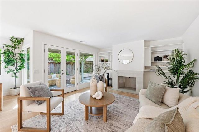 315 Colorado Avenue, Palo Alto, CA 94306