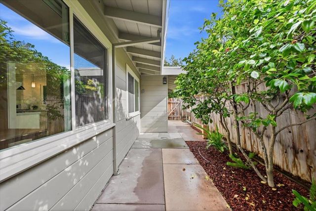 315 Colorado Avenue, Palo Alto, CA 94306