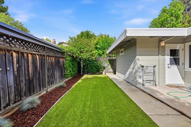 315 Colorado Avenue, Palo Alto, CA 94306