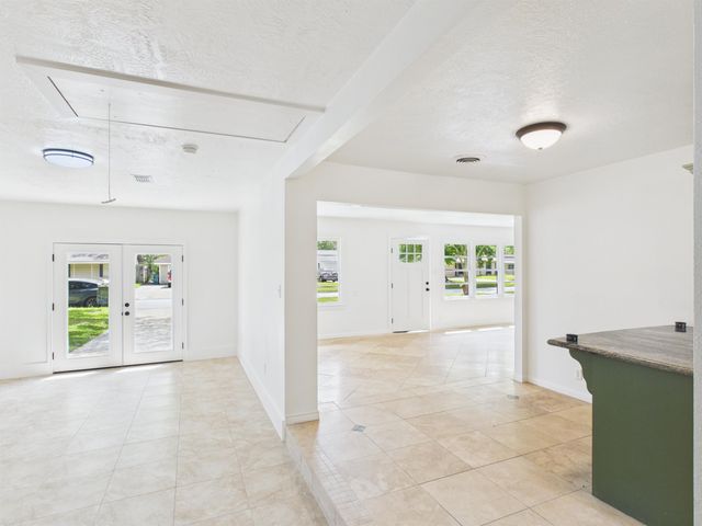 845 Peyton Drive, Beaumont, TX 77706