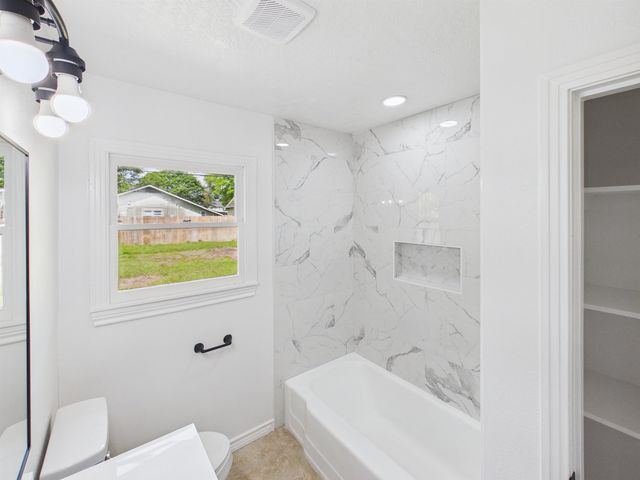 845 Peyton Drive, Beaumont, TX 77706