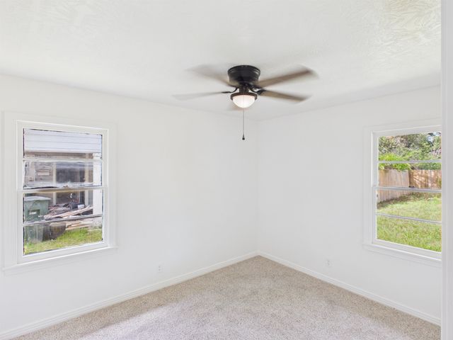 845 Peyton Drive, Beaumont, TX 77706