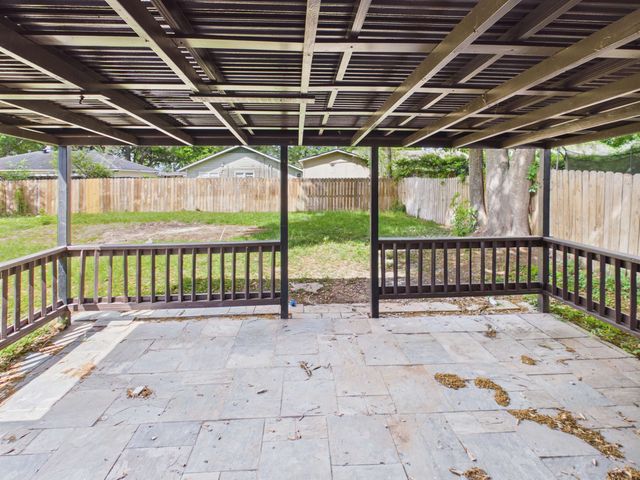 845 Peyton Drive, Beaumont, TX 77706