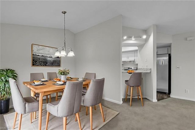 1601 Stone Moss Reach Apt C, Chesapeake, VA 23320