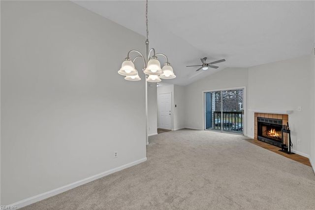 1601 Stone Moss Reach Apt C, Chesapeake, VA 23320