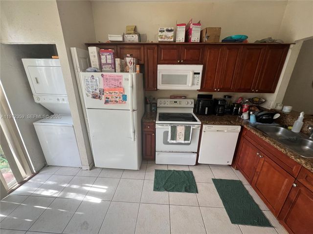 1596 SW 2 ST, Homestead, FL 33030