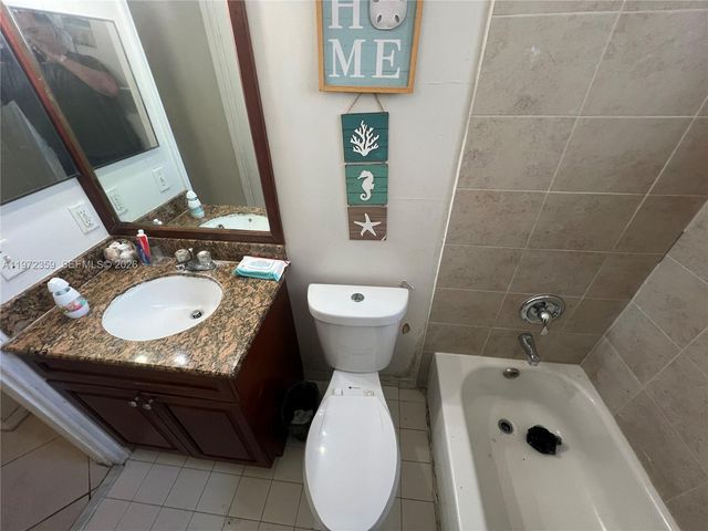 1596 SW 2 ST, Homestead, FL 33030