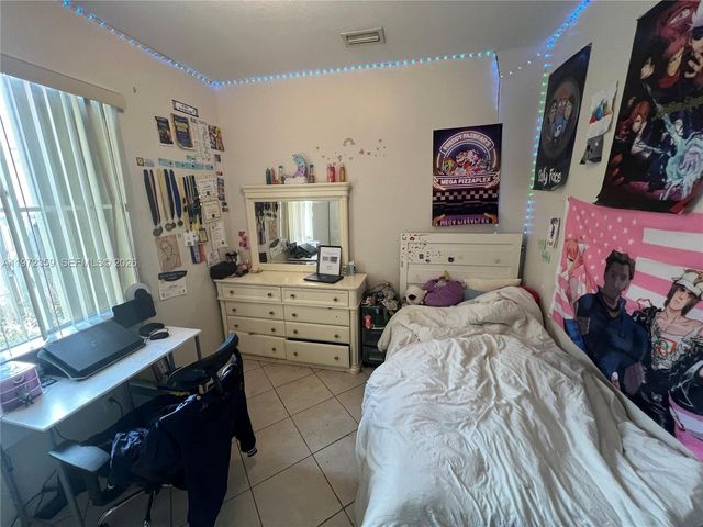 1596 SW 2 ST, Homestead, FL 33030