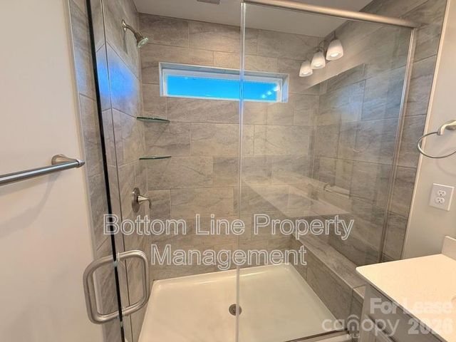 1233 Bigelow Street, Charlotte, NC 28269