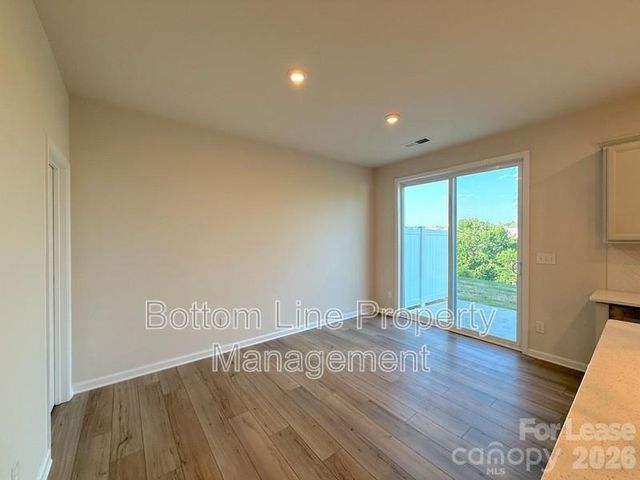 1233 Bigelow Street, Charlotte, NC 28269