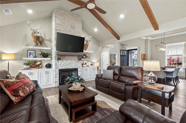 121 Sicily Drive, Centerton, AR 72719