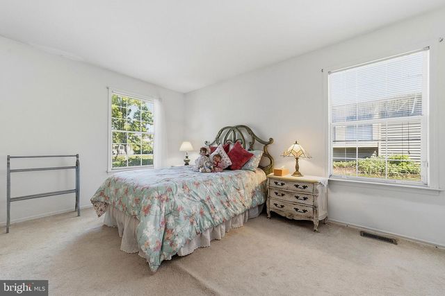 9-A PATRICK HENRY CT, Monroe Township, NJ 08831
