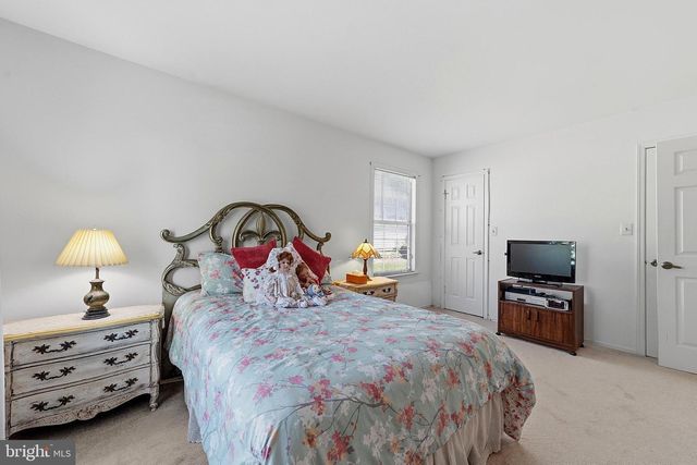 9-A PATRICK HENRY CT, Monroe Township, NJ 08831