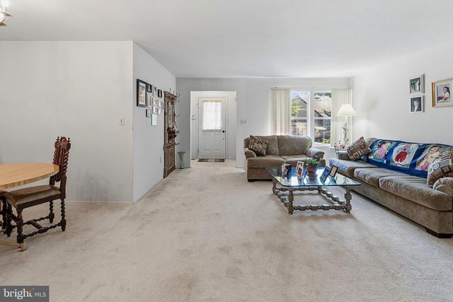 9-A PATRICK HENRY CT, Monroe Township, NJ 08831