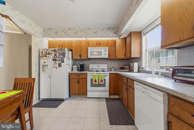 9-A PATRICK HENRY CT, Monroe Township, NJ 08831