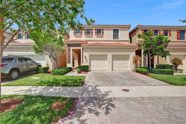 643 NE 191st Terrace, Miami, FL 33179