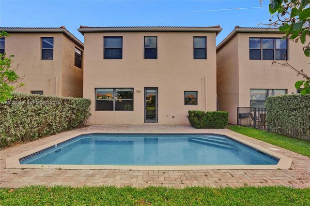 643 NE 191st Terrace, Miami, FL 33179