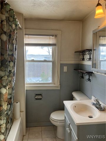 215 West Sterling Avenue, Evans, NY 14006