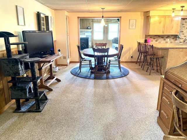 N422 DONS DRIVE, Appleton, WI 54915