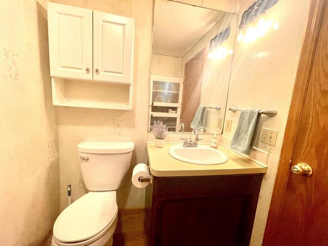 N422 DONS DRIVE, Appleton, WI 54915