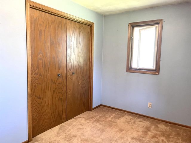 N422 DONS DRIVE, Appleton, WI 54915