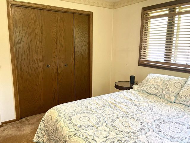 N422 DONS DRIVE, Appleton, WI 54915
