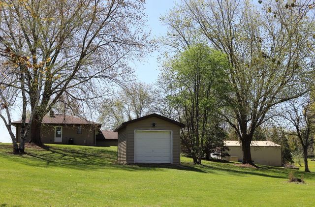 N422 DONS DRIVE, Appleton, WI 54915