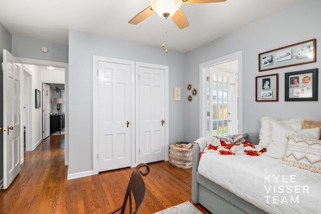 1114 Keneberry Way Se, East Grand Rapids, MI 49506