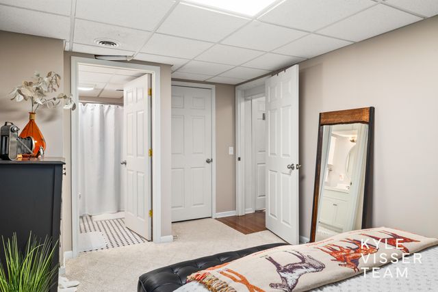 1114 Keneberry Way Se, East Grand Rapids, MI 49506
