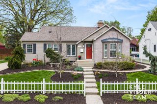 1114 Keneberry Way Se, East Grand Rapids, MI 49506
