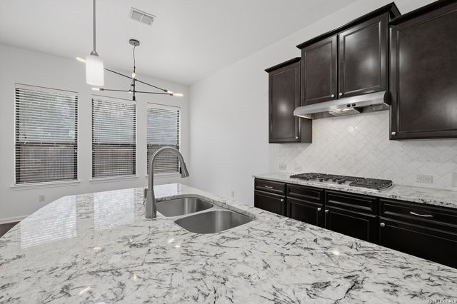 13826 Oakview Cove, San Antonio, TX 78249